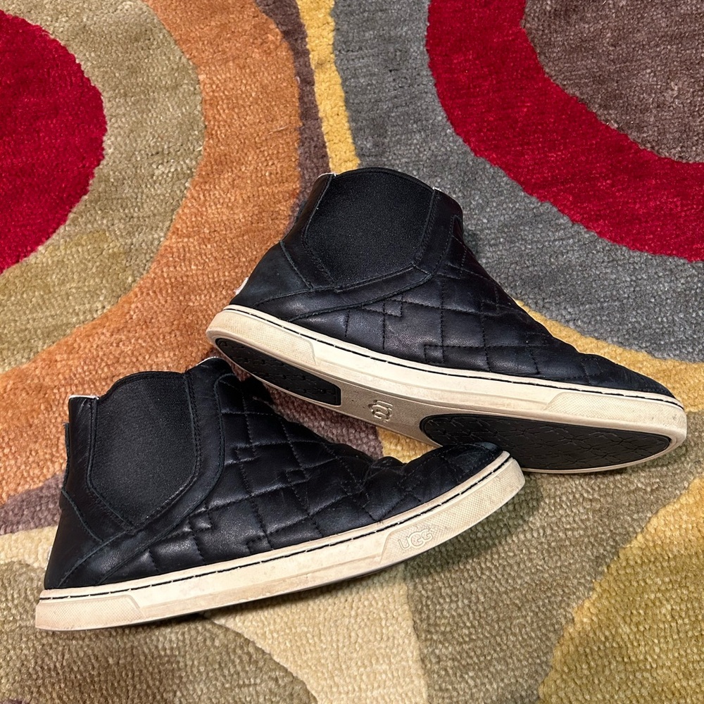 Ugg Australia Hollyn Deco Quilt Trainers Black Ankle Fashion Sneakers Women’s 8